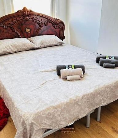 3 Bed House East London Home מראה חיצוני תמונה