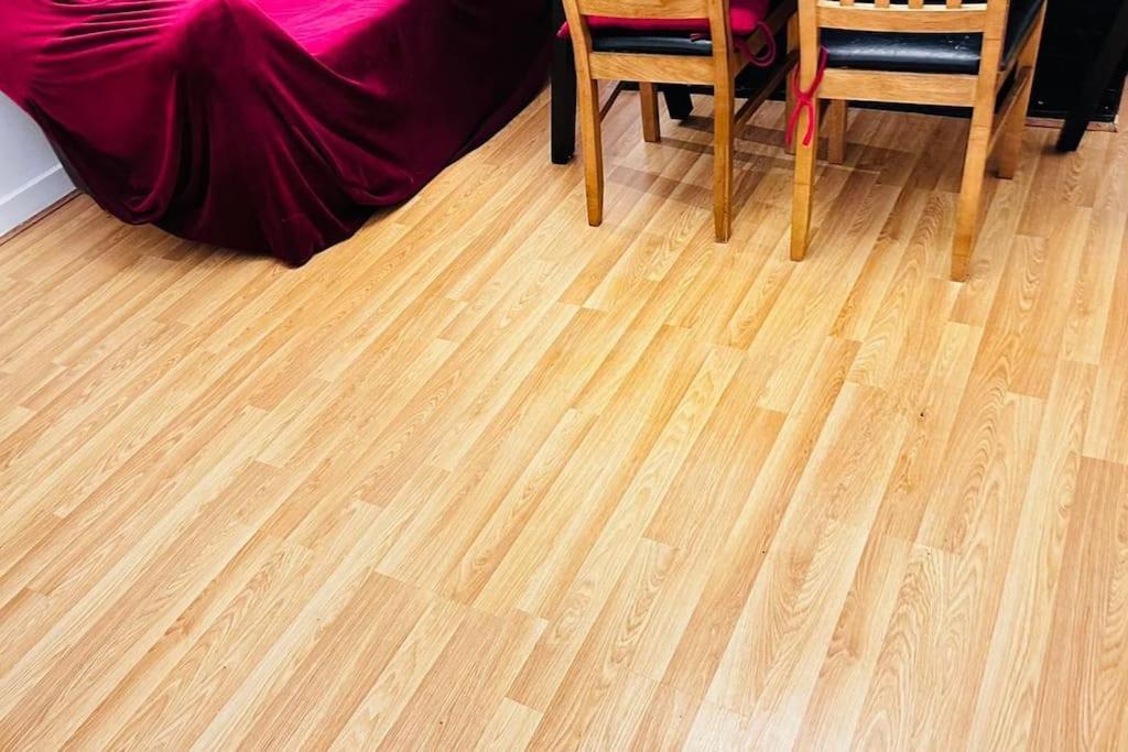 3 Bed House East London Home מראה חיצוני תמונה